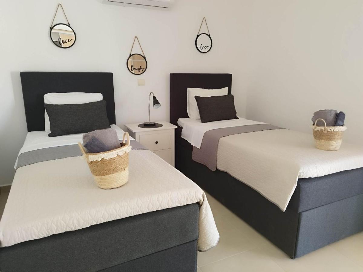 Villa Leonardo Archangelos  Eksteriør billede